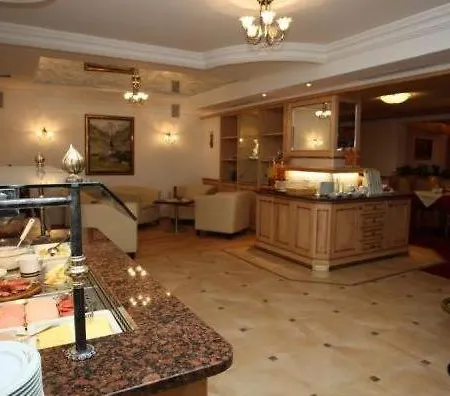 Garni Sonnenheim Hotel Fiss