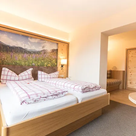 Garni Sonnenheim Hotel Fiss
