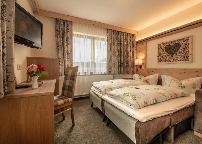 Hotel Garni Sonnenheim Fiss