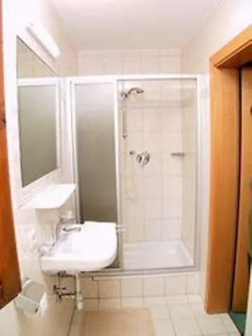 Hotel Garni Sonnenheim Fiss