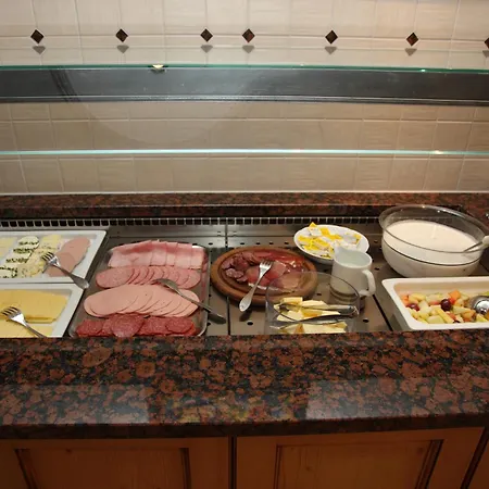 Hotel Garni Sonnenheim Fiss